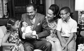 carl stokes with family