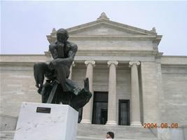 "The Thinker" in front of Cleveland Museum of Art