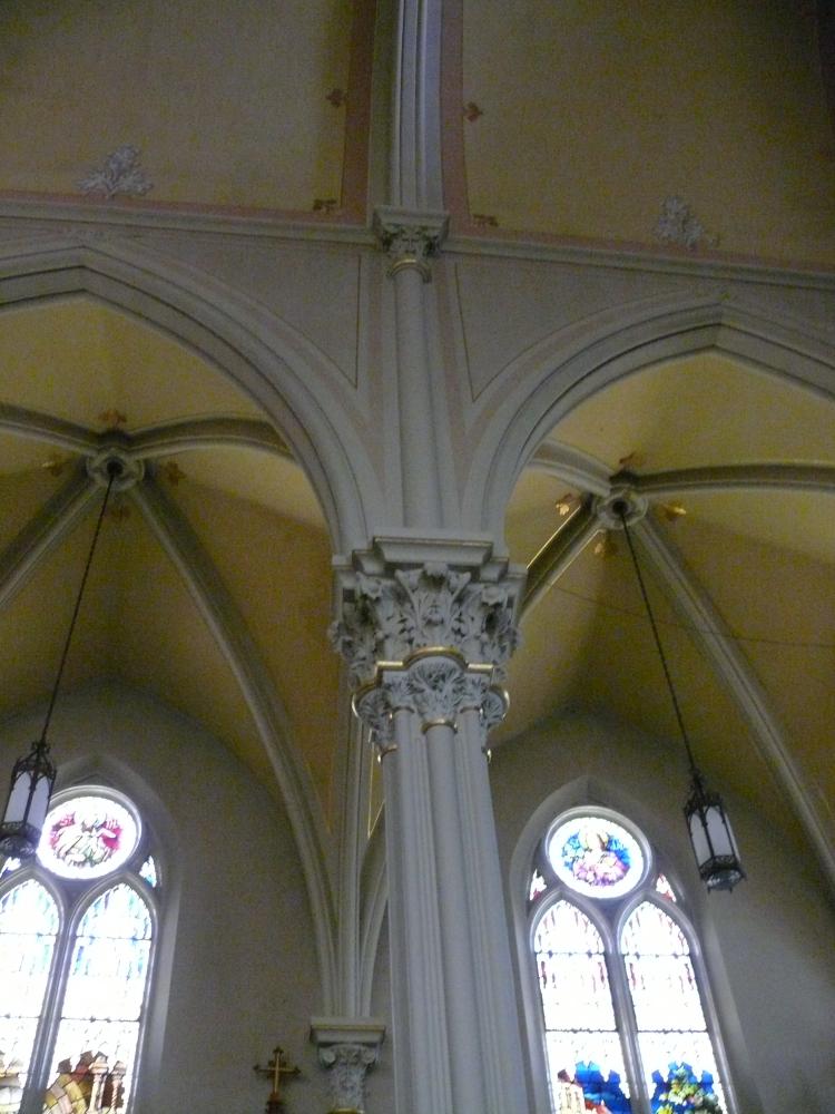 Column and vaulting; Photo - Dan Musson, Landmarks Commission