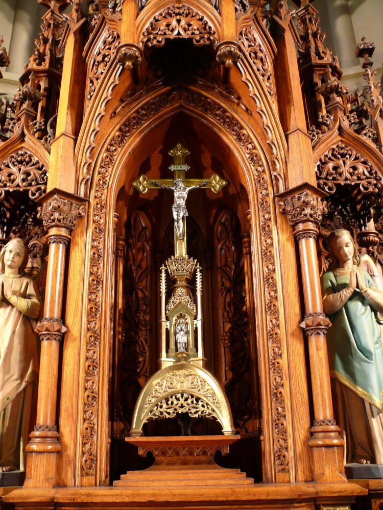 Altar detail; Photo - Dan Musson, Landmarks Commission