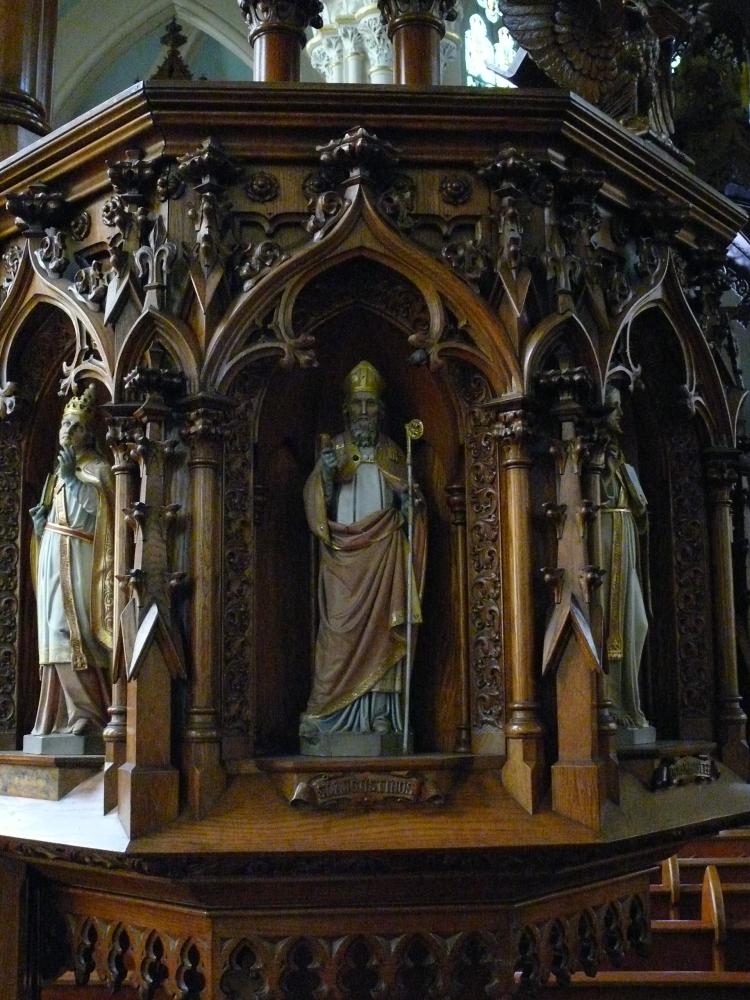 Detail of pulpit; Photo - Dan Musson, Landmarks Commission