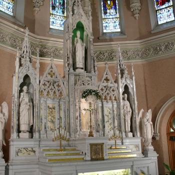 Altar; Photo - Dan Musson, Landmarks Commission